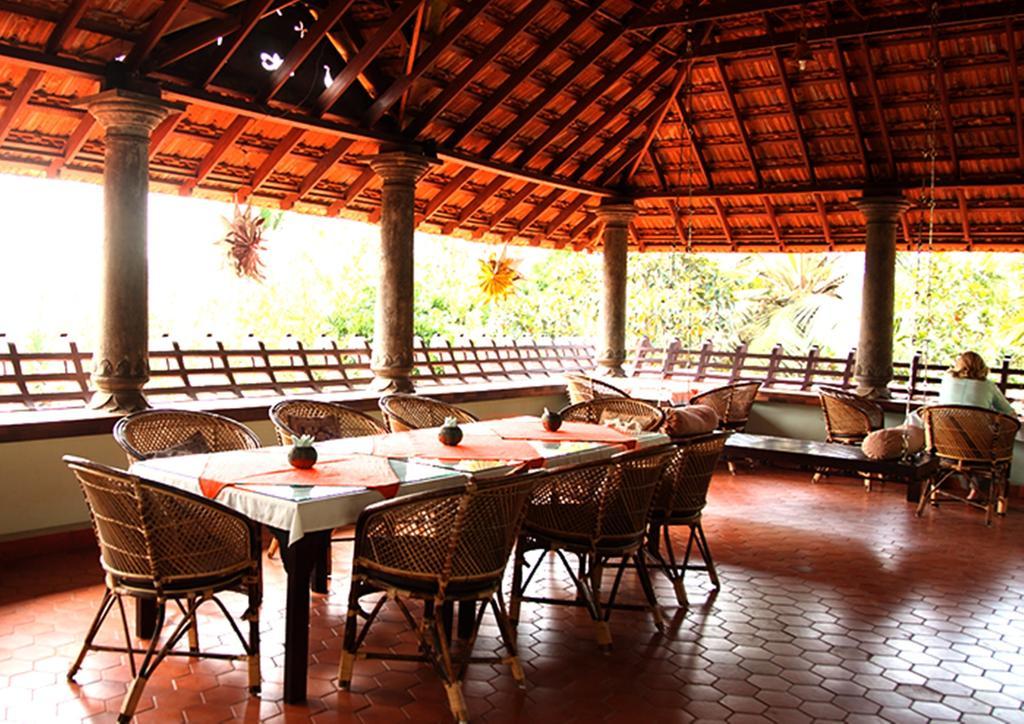 Amrutham Ayurvedic Village Resort Kovalam Buitenkant foto